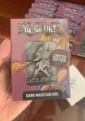 Yu-Gi-Oh! - Dark Magician Girl Metal Card